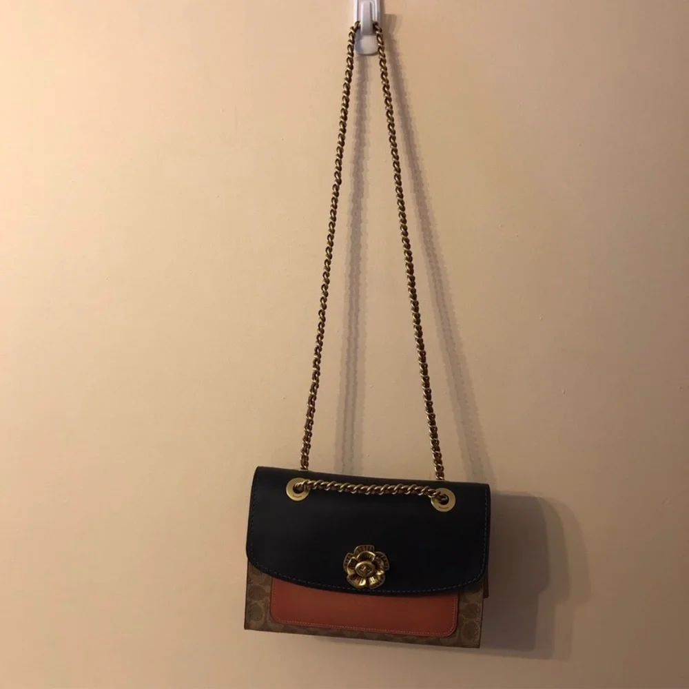 Signature Color Block Pocket Parker Coach Bag - Picture 3 of 8